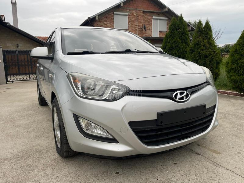 Hyundai i20 
