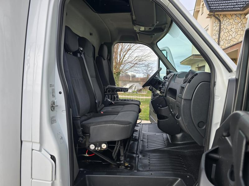 Renault Master 3XROL CERADA 5M NOVV