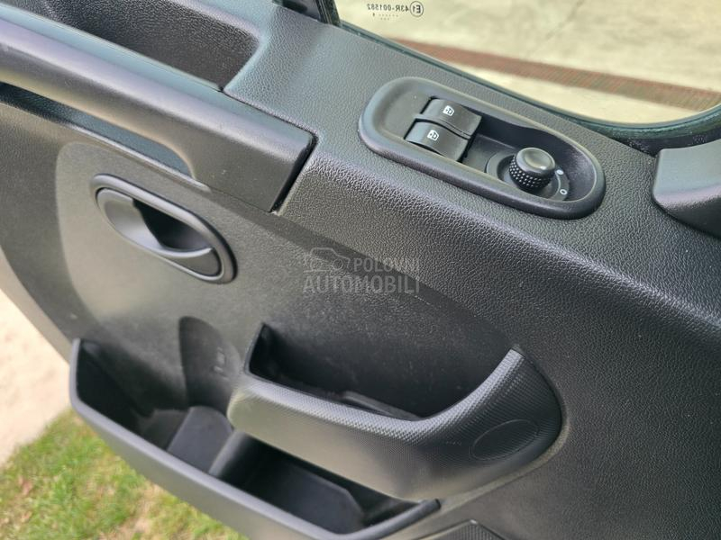 Renault Master 3XROL CERADA 5M NOVV