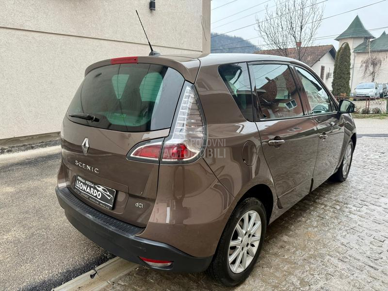 Renault Scenic 1.5 DCI