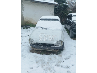 Opel Corsa B pali radi ide