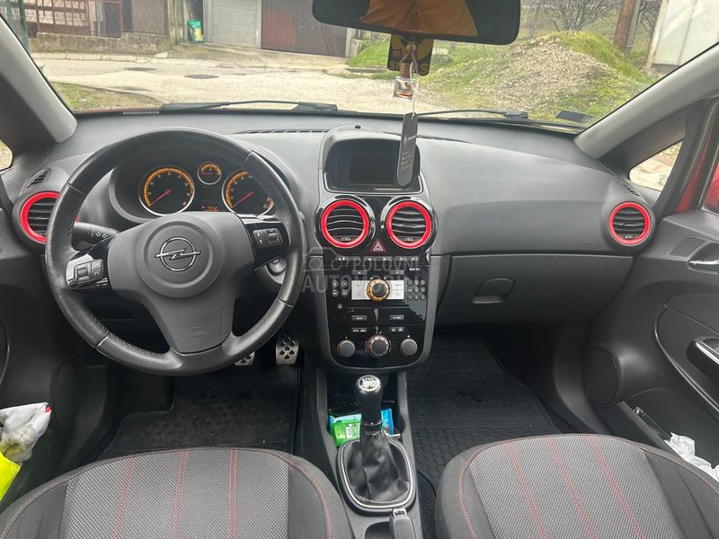Opel Corsa D 1.4 TNG