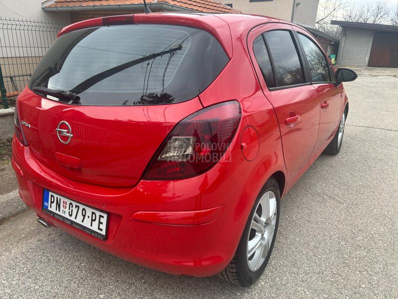 Opel Corsa D 1.4 TNG