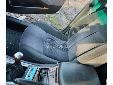 Naslon za ruku za Peugeot 607