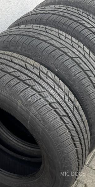 Zeetex 215/65 R16 Zimska