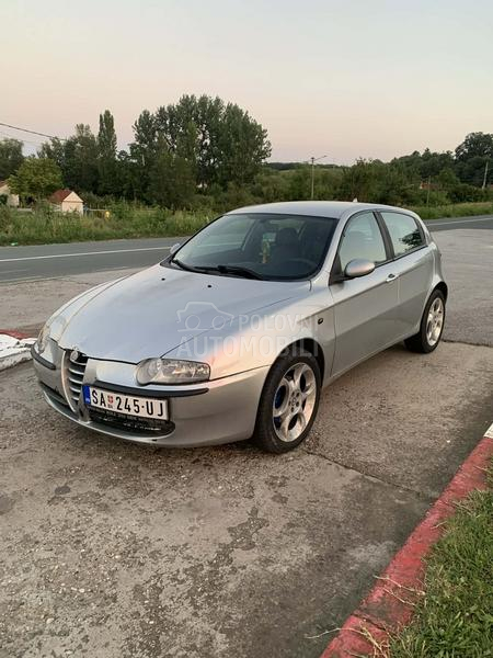 Alfa Romeo 147 jtd 16v