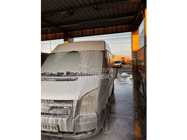 Ford Transit 9 osoba