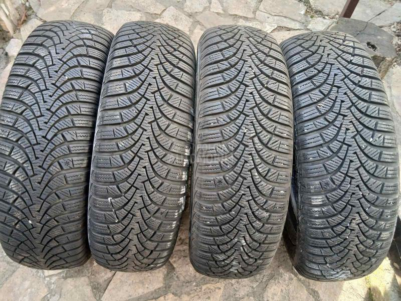 Goodyear 195/65 R15 Zimska