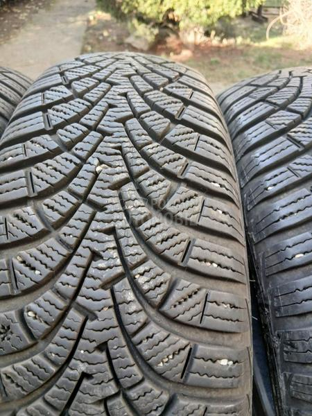 Goodyear 195/65 R15 Zimska