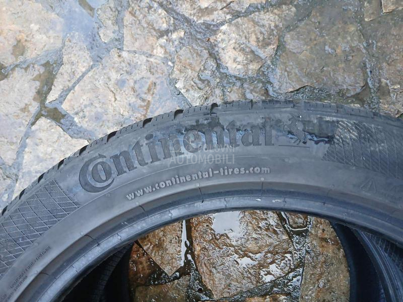 Continental 245/45 R19 Zimska