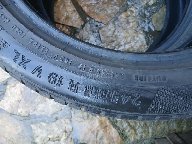 Continental 245/45 R19 Zimska