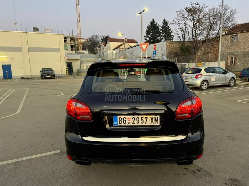 Porsche Cayenne 3.0 D