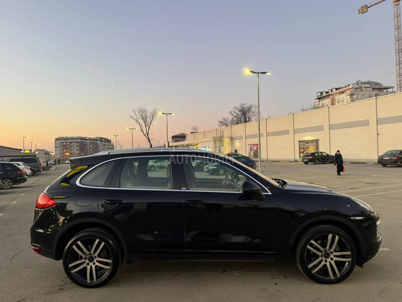 Porsche Cayenne 3.0 D