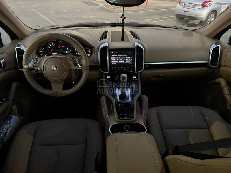 Porsche Cayenne 3.0 D