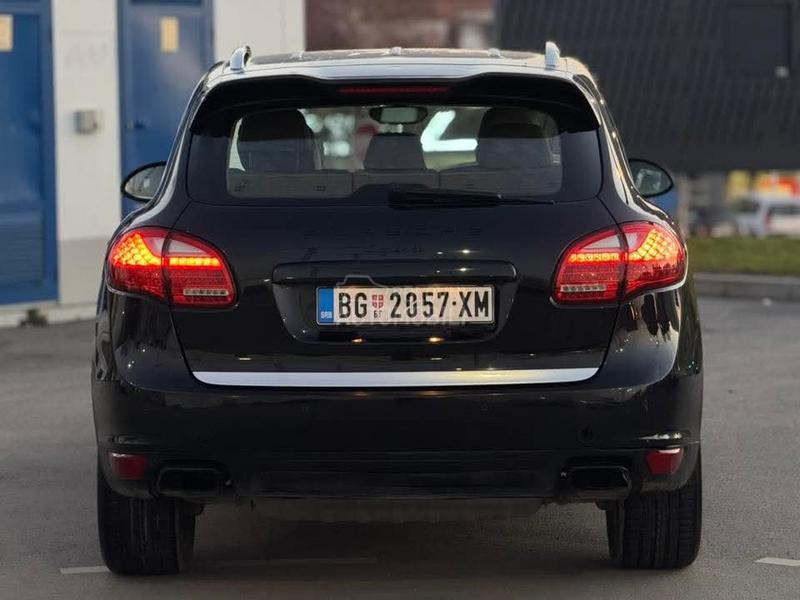 Porsche Cayenne 3.0 D