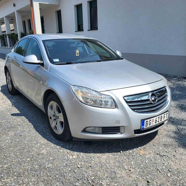 Opel Insignia 