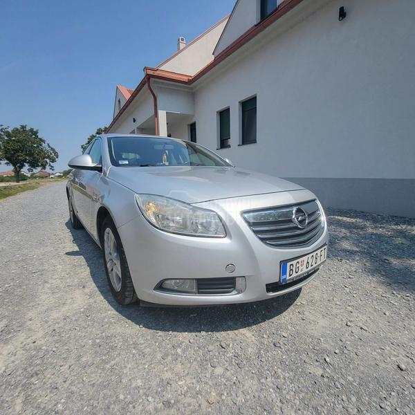 Opel Insignia 