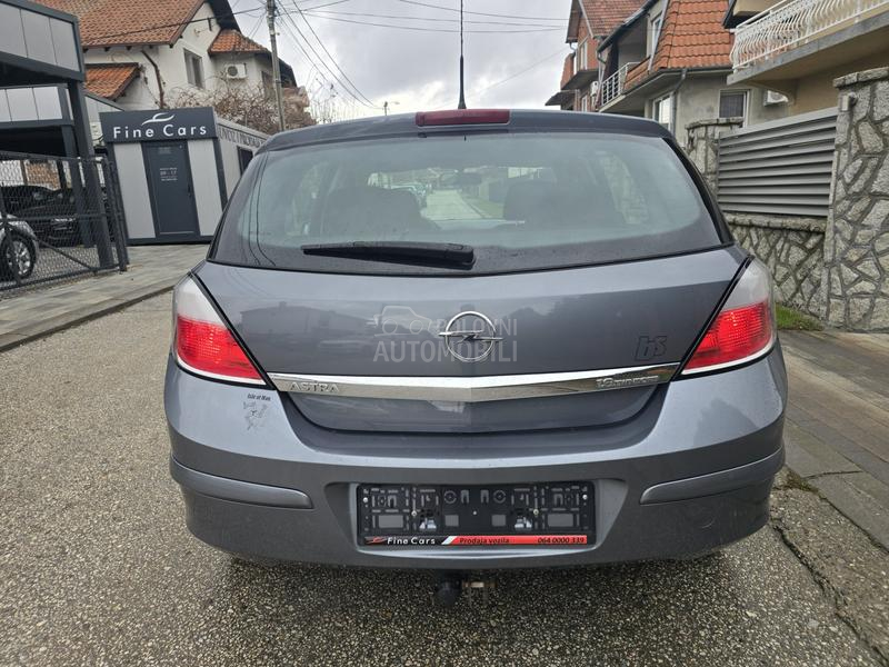 Opel Astra H 1.6 b