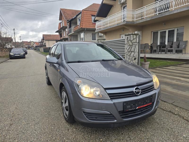 Opel Astra H 1.6 b