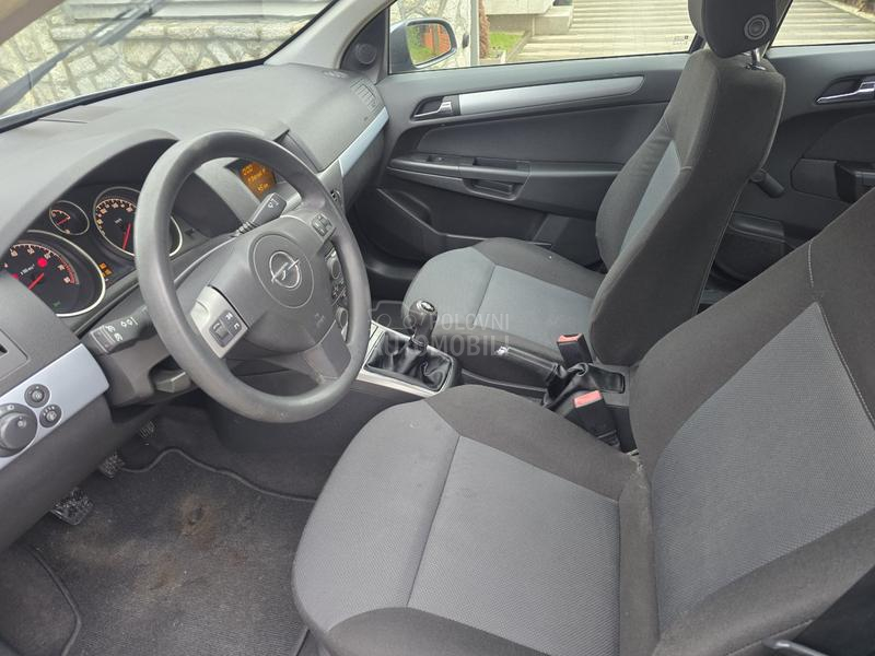 Opel Astra H 1.6 b