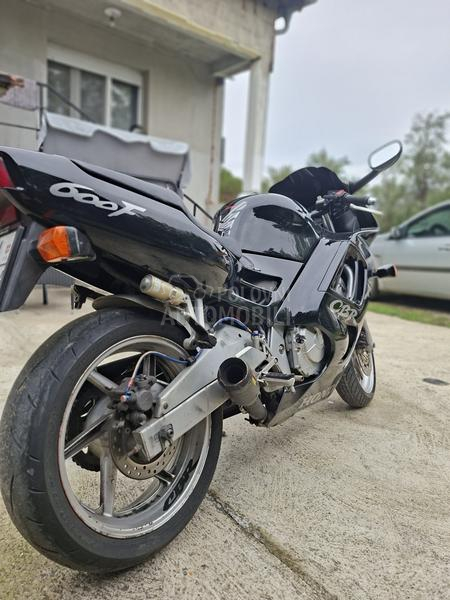 Honda cbr 600 f3