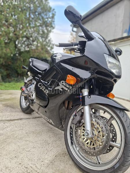 Honda cbr 600 f3