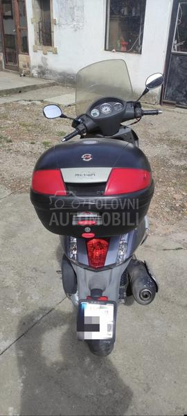 Peugeot geopolis 250