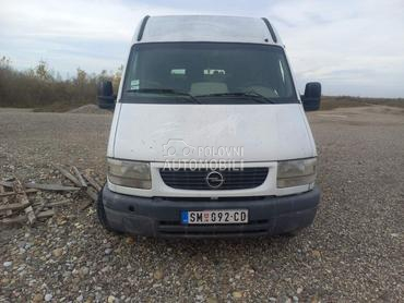 Opel Movano 2,5 tdci