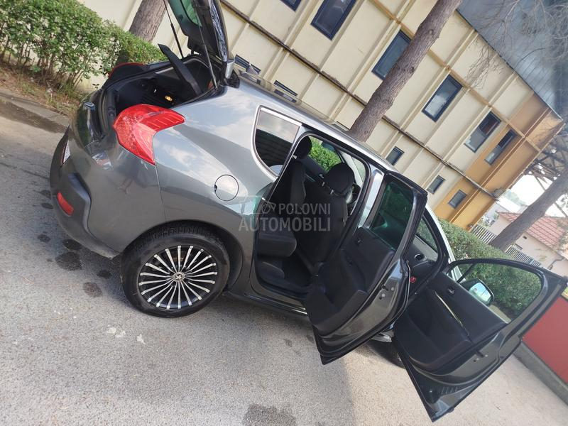 Peugeot 3008 2.0 hdi