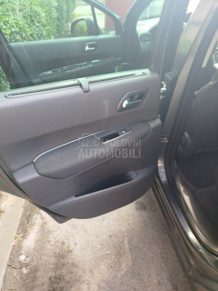 Peugeot 3008 2.0 hdi