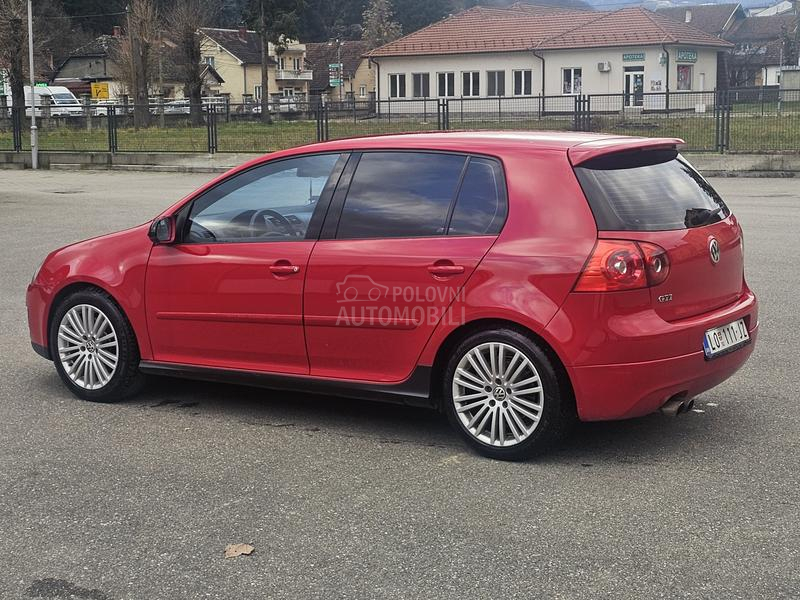 Volkswagen Golf 5 GTI