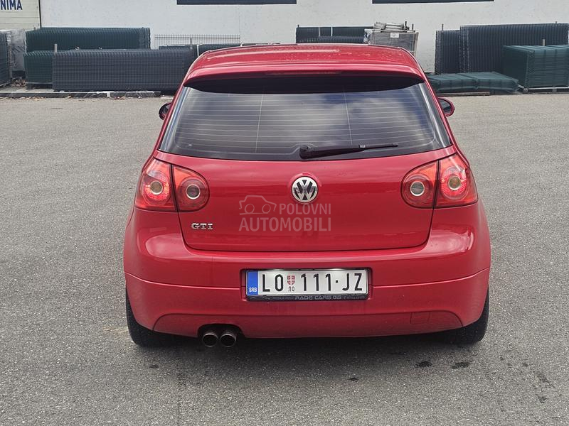 Volkswagen Golf 5 GTI