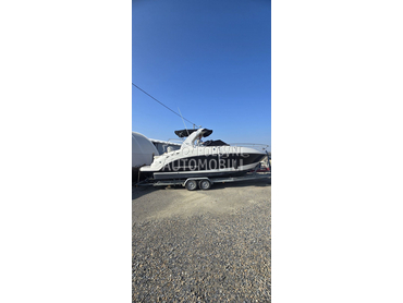 Chaparral 250 Signature