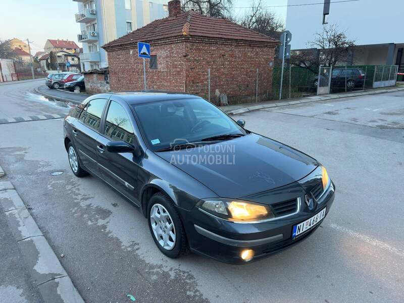 Renault Laguna R e s t a y l i n g