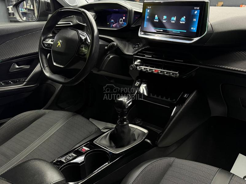 Peugeot 2008 1.2B/ALLURE/VIRTU