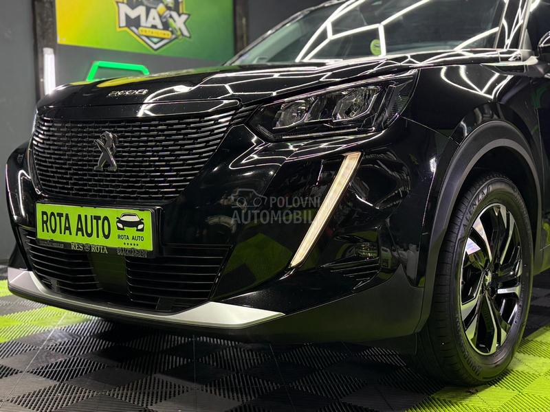 Peugeot 2008 1.2B/ALLURE/VIRTU