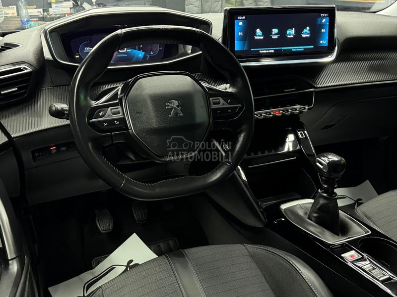 Peugeot 2008 1.2B/ALLURE/VIRTU