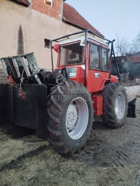 Massey Ferguson 1200