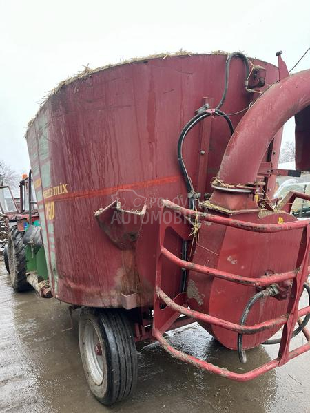 BvL Strautmann verti mix 750
