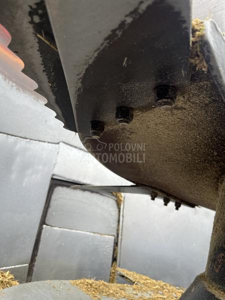 BvL Strautmann verti mix 750