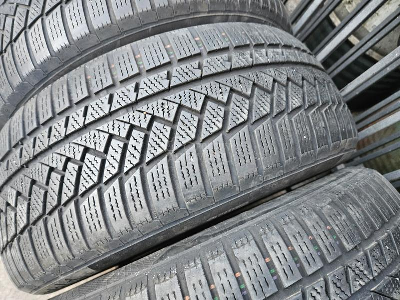 Continental 225/55 R17 Sve sezone
