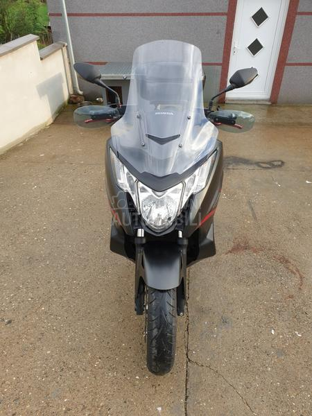 Honda nc 750 S Integra