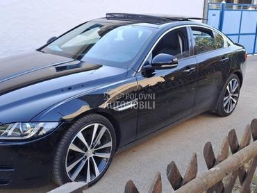 Jaguar XE 