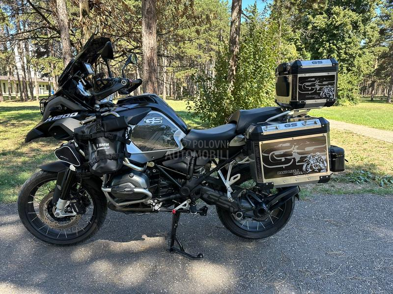 BMW GSA Triple black