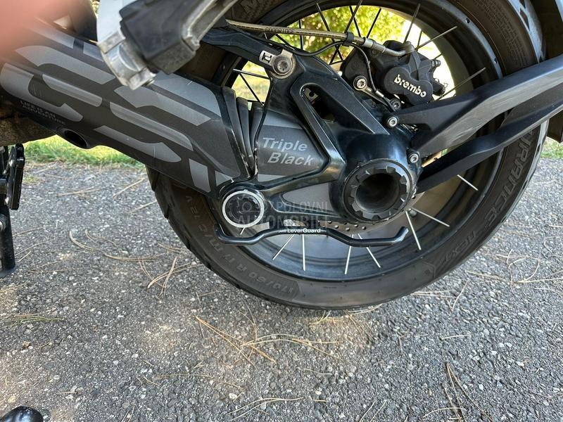 BMW GSA Triple black
