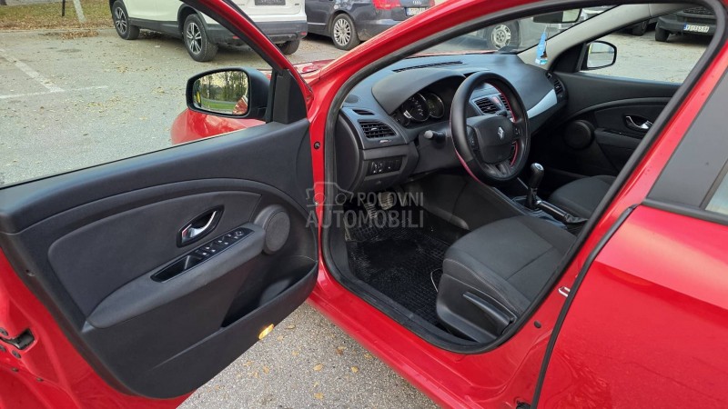 Renault Fluence 1,6b Expression