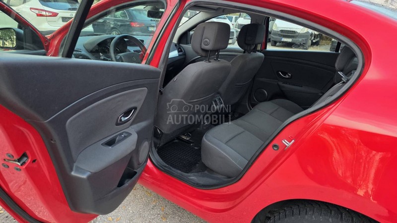 Renault Fluence 1,6b Expression