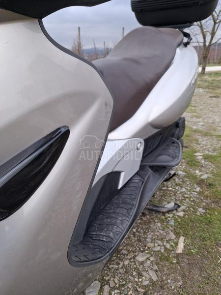 Malaguti Madison T150