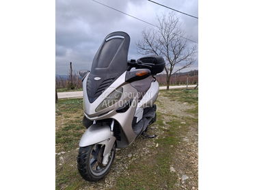 Malaguti Madison T150