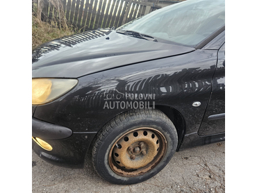Levo krilo za Peugeot 206